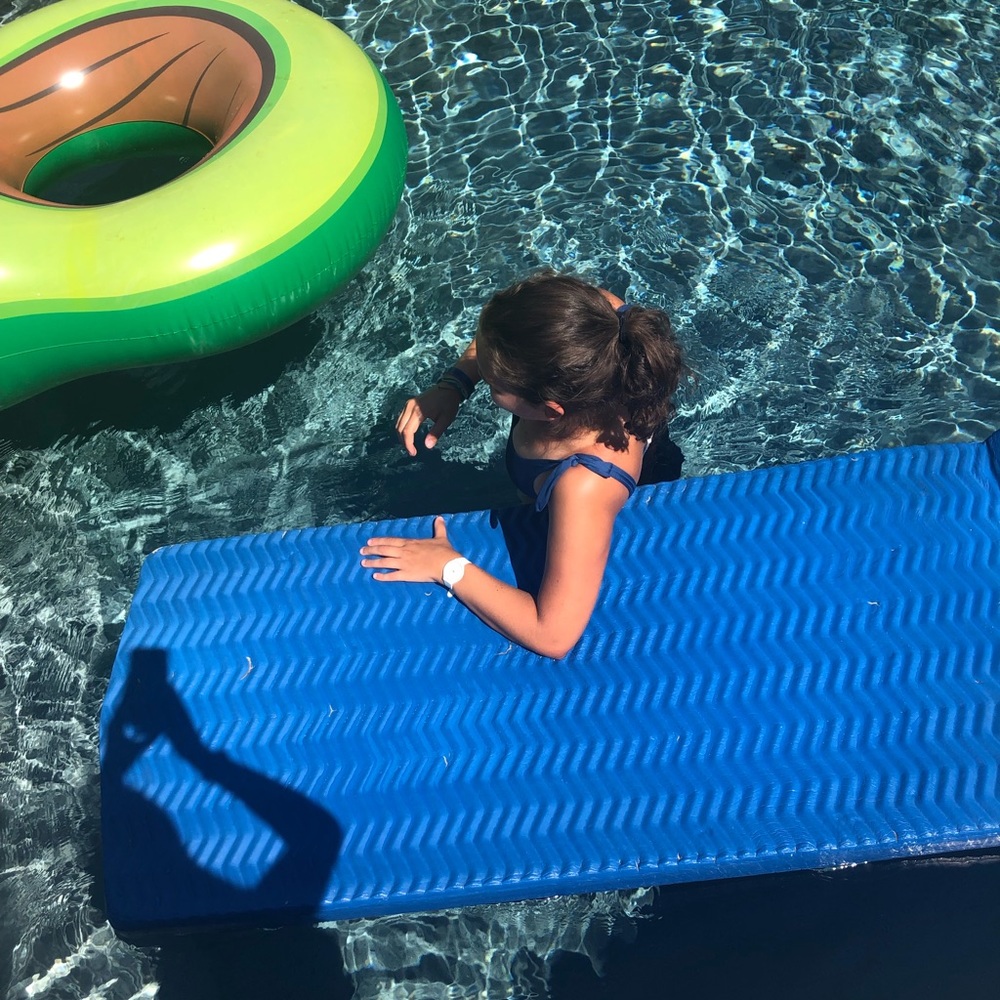 Meet your Posher, Olivia